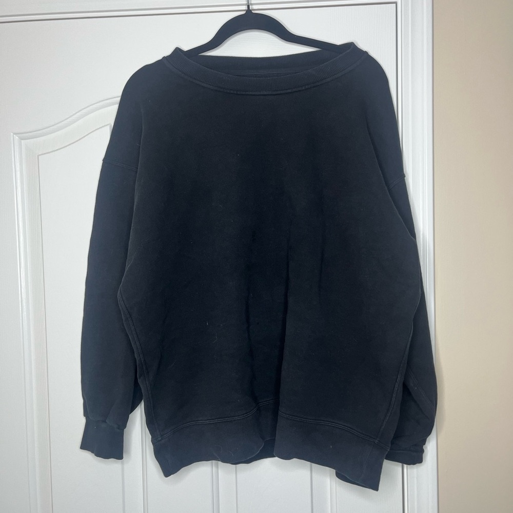 Lululemon Oversized Black Crewneck Sweatshirt
